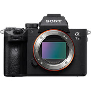 Sony a7 III Mirrorless Full Frame Camera + 28-70mm f/3.5-5.6 OSS II SEL2870 Lens Kit