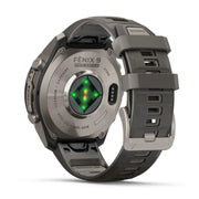Garmin fenix 9 Pro Solar, 47 mm Titanium with Pebble Gray/Silver Gray Silicone Band