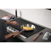 Frigidaire Professional 30-inch Built-In Induction Cooktop with Pro-Select® Controls FPIC3077RF