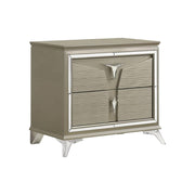 Raleigh Queen Size (4-Piece) Bedroom Set by Best Home