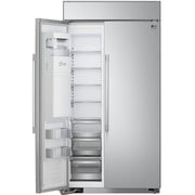 LG STUDIO Studio 42-inch, 25.6 cu.ft. Built-in Side-by-Side Refrigerator with SpacePlus™ Ice System SRSXB2622S