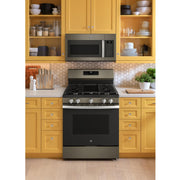 GE 30-inch Freestanding Gas Range with Center Oval Burner GGF500PVES