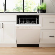 Bosch 100 Series Dishwasher with anti-fingerprint SHE41CM2N