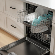 Bosch 100 Series Dishwasher with anti-fingerprint SHE41CM6N