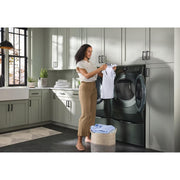 Electrolux 8.0 cu. ft. Front Load Perfect Steam™ Gas Dryer with Balanced Dry™ ELFG7738AA