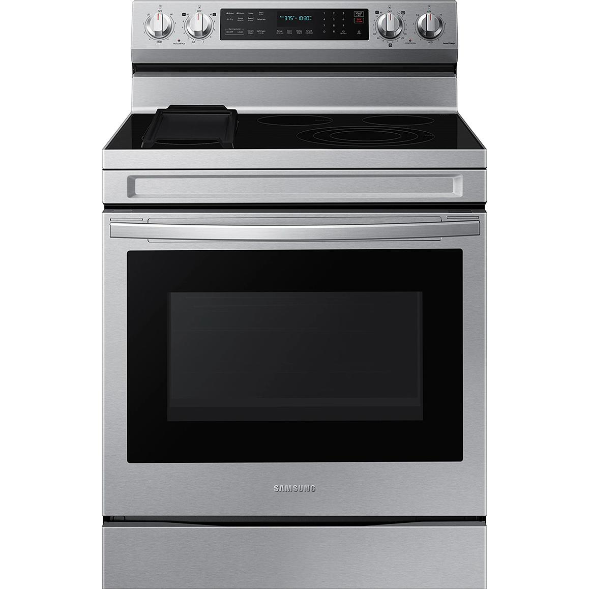 Samsung 6.3 cu. ft. Smart Freestanding ENERGY STAR® Certified Electric Range NE63D6711SR/AA