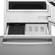 Bosch 30-inch, 16.5 cu.ft. Built-in Bottom Freezer with Wi-Fi Connect B30BB130SS