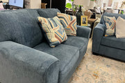 Cashton Loveseat